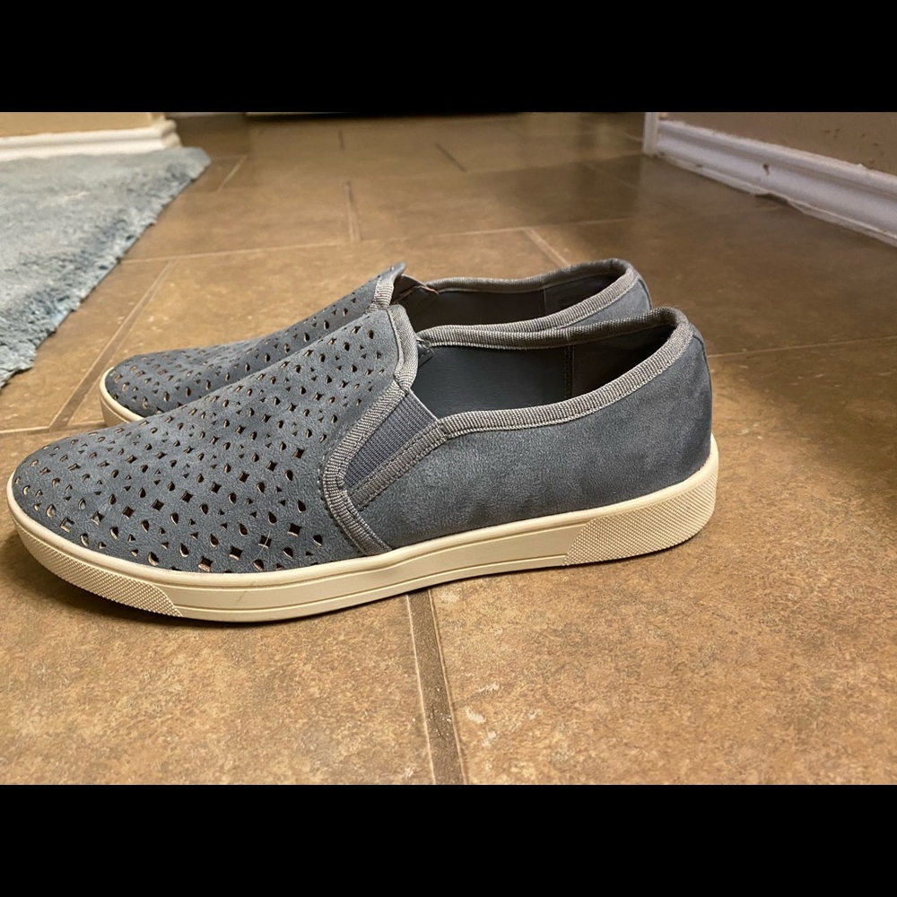 Women’s Sonoma slip-ons